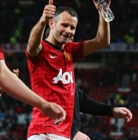 Giggs devient joueur-entraîneur