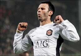 Giggs, jamais assez